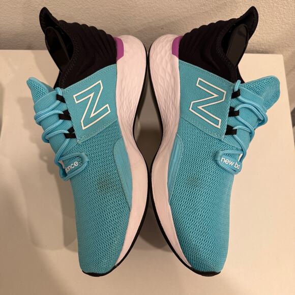 New Balance Fresh Foam Roav Blue Blk Running Shoes Womens 12 Lightweight Comfort - Picture 5 of 8